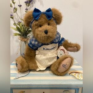 Boyds Bears Muffin B. Blueberry